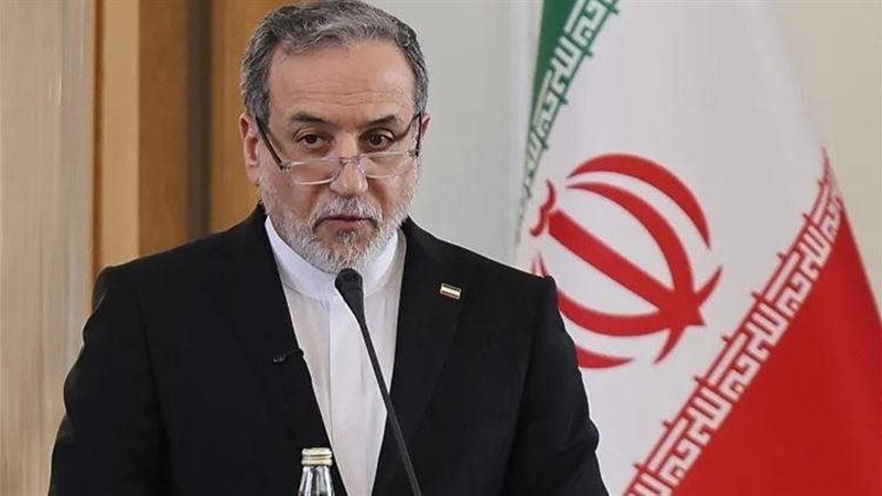  وزير الخارجية الإيراني