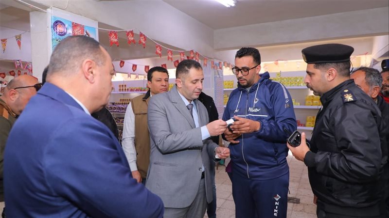 محافظ دمياط يتابع