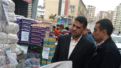 نائب محافظ الدقهلية يتفقد المعارض ومنافذ البيع للتأكد من توافر السلع واستقرار الأسعار
