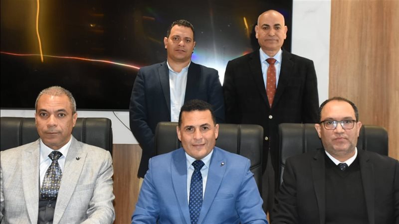 جانب من توقيع البروتوكول