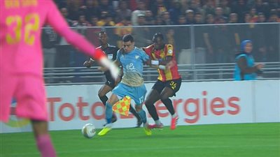 دوري أبطال أفريقيا، تعادل سلبي بين الأهلي والترجي في الشوط الأول