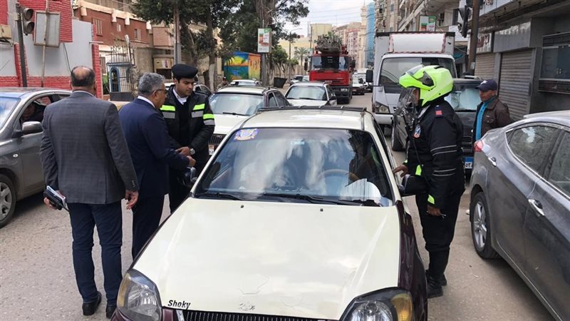 حملة علي التاكسي