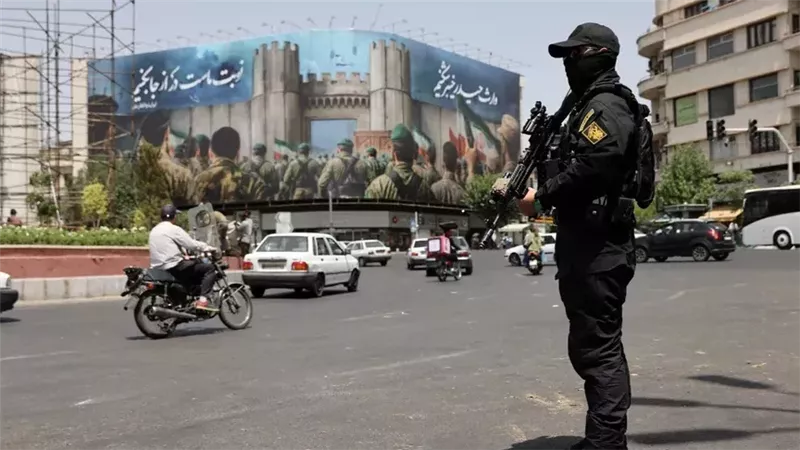 الأمن الإيراني
