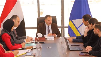 ​محافظ دمياط يتابع مستجدات مبادرة 