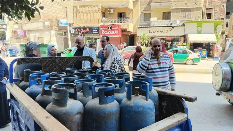 حملات مكثفة لضبط