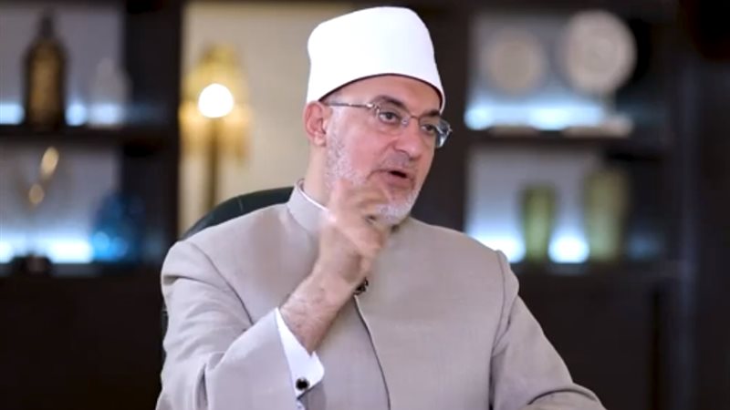 الدكتور نظير عياد
