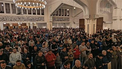 في ليلة الرجاء، مسجدا الفتح وخاتم المرسلين يحتضنان آلاف المصلين بالشرقية (صور)