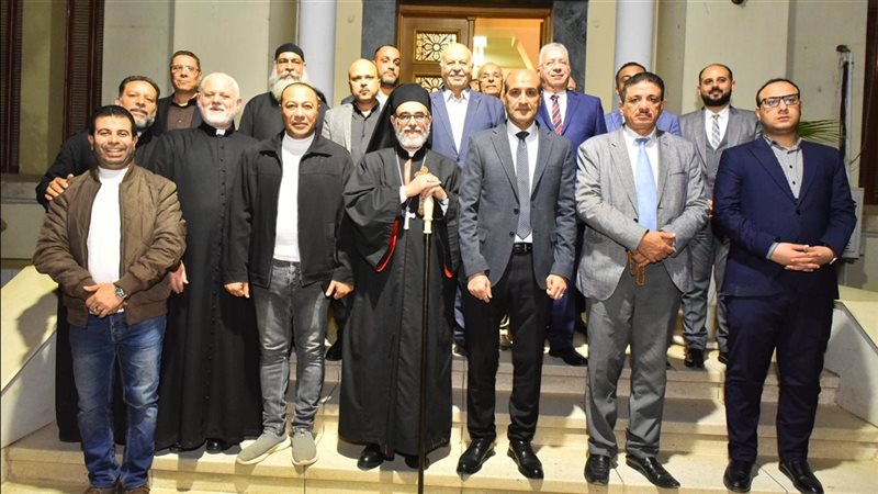 محافظ أسيوط في افكار