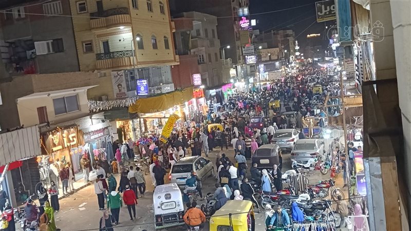 زحام شديد بشوارع