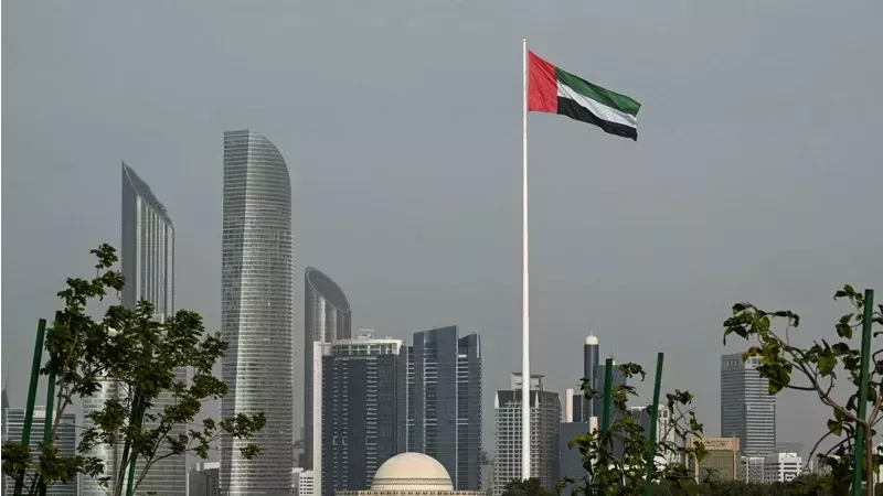الإمارات 