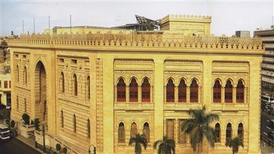 علي مبارك صاحب فكرتها، الكتبخانة أقدم مكتبة وطنية في العالم العربي