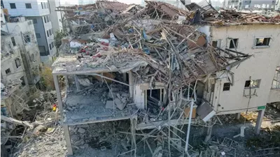 التليفزيون الإيراني يعلن استئناف إطلاق صواريخ باتجاه تل أبيب 