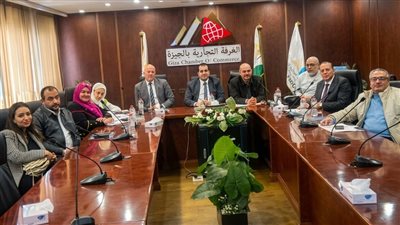 شعبة الصيدليات بالجيزة تطالب بتعديلات ضريبية عاجلة