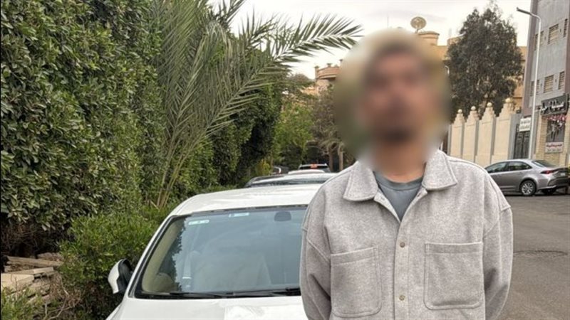 ضبط قائد سيارة “ملاكي”