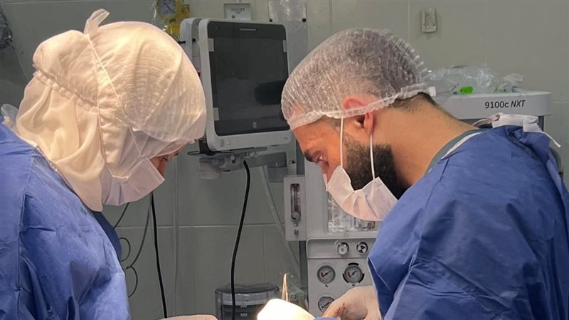 جراحة بعظام الوجه،