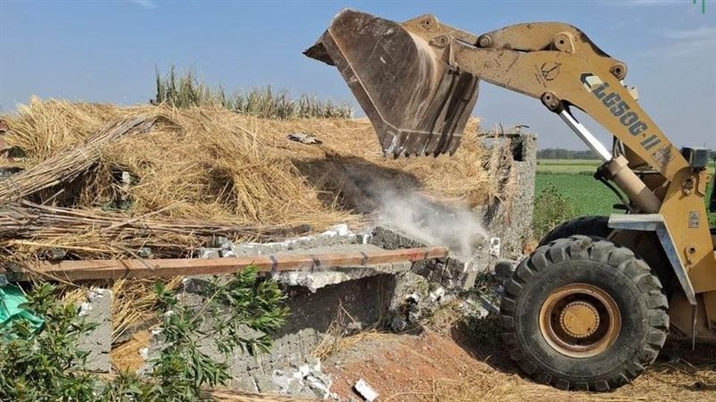 إزالة حالات تعد بالبناء