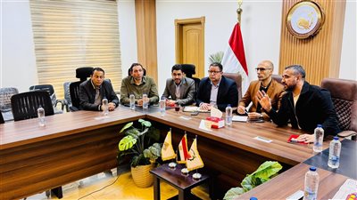  الإسكان تناقش آخر تطورات تقنين وترفيق أراضي العبور الجديدة