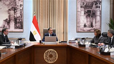 الحكومة تضع نظامًا جديدًا لتأهيل واختيار القيادات الإدارية، اعرف التفاصيل 