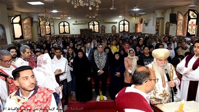 الأنبا غبريال يرسم شمامسة جدد للخدمة في إيبارشية بني سويف
