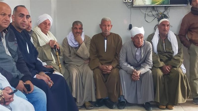 ندوة، فيتو