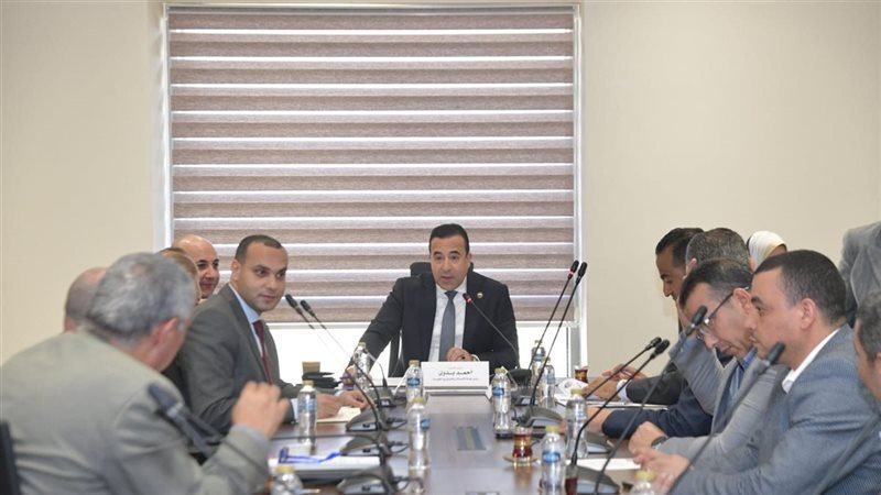 لجنة الاتصالات، فيتو