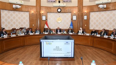 جامعة القناة تعلن عن خطة شاملة لترشيد استهلاك الطاقة 