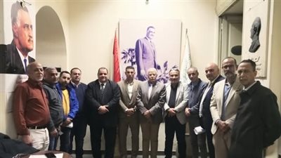 العربي الناصري يناقش خطة العمل في المرحلة القادمة مع بداية دورة الانعقاد