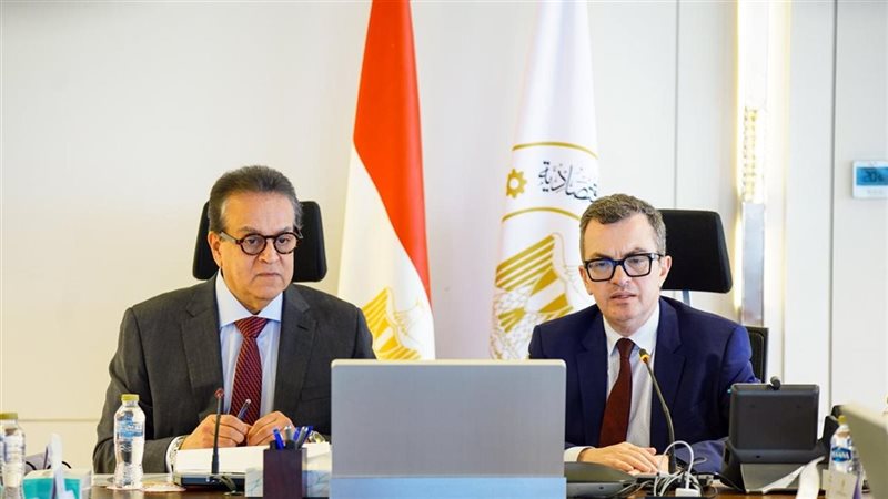 وزيرا التخطيط والصحة