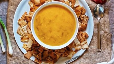 تمنح الجسم الدفء في الأجواء الباردة، طريقة عمل شوربة العدس