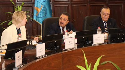 جامعتي الإسكندرية وسانت بطرسبرج تبحثان تعزيز التعاون الأكاديمي والبحثي