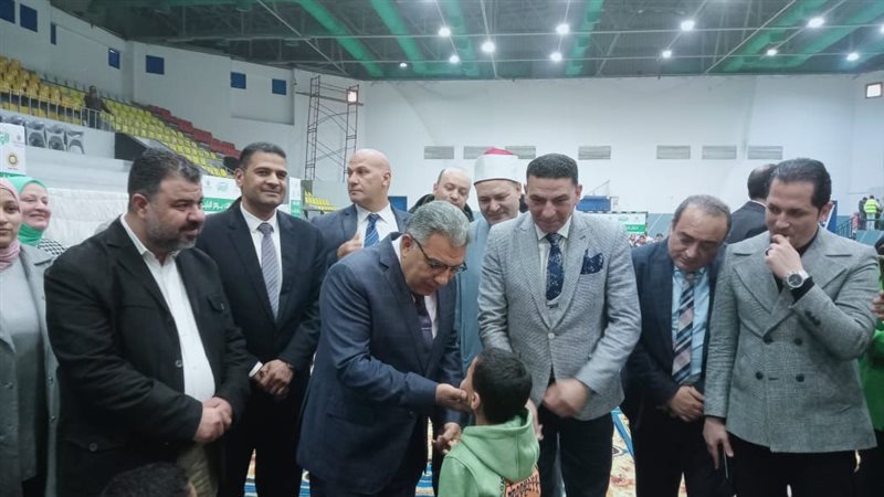 الاحتفال بيوم اليتيم،