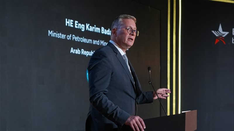 وزير البترول،فيتو