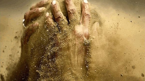 عالم أزهري يكشف سر خلق الإنسان من تراب متعدد الألوان وأبعاده الكونية