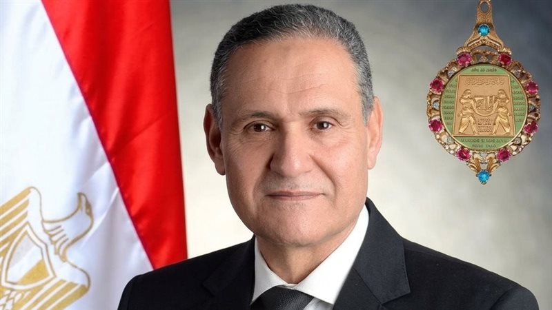 الدكتور احمد شوقير،