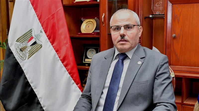الدكتور ناصر مندور