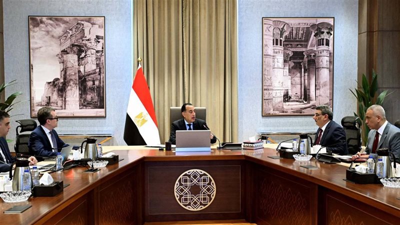 مدبولي يتابع الموقف