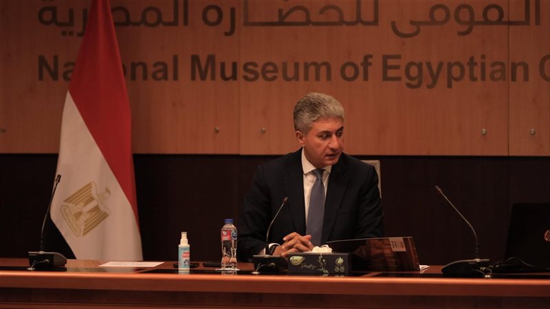 شريف فتحي وزير السياحة