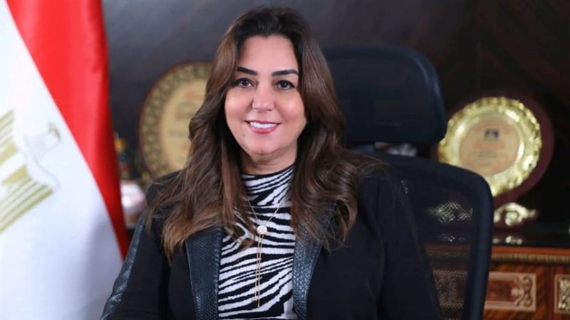 الدكتورة منال عوض