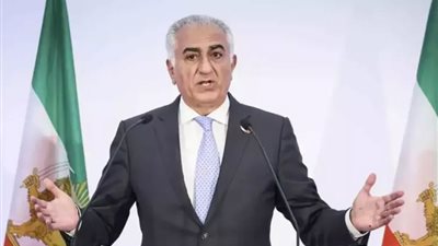 بتهم التجسس والإرهاب، القضاء الإيراني يحيل رضا بهلوي و300 شخص لمحكمة الثورة