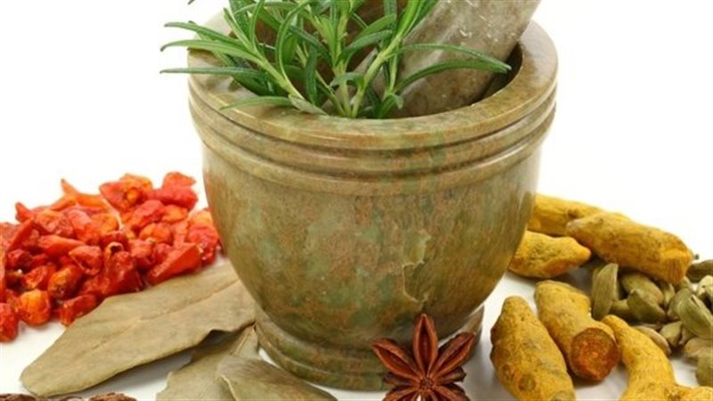 علاج الإمساك بالأعشاب،