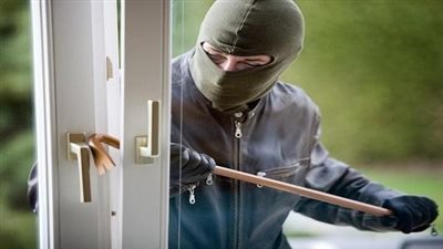 الاستماع لأقوال مالكة فيلا تعرضت للسرقة من مسجلين في الجيزة