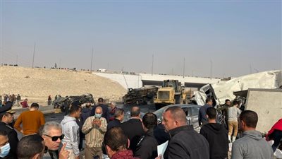 فتح نفق الدائري الأوسطي بعد رفع حطام تصادم 10 سيارات