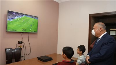 للأيتام والفقراء.. حكايات من دفاتر دور رعاية الأطفال بقنا