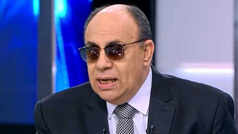 الدكتور مبروك عطية