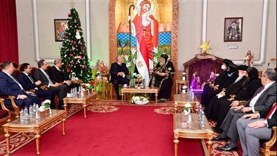 زعيم الأغلبية يزور الكاتدرائية ويهنئ البابا تواضروس بعيد الميلاد