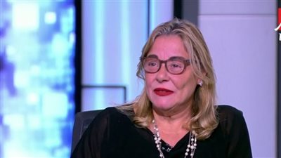 وداعا أرستقراطية الفن المصري.. عدد زيجات مها أبو عوف وسر اعتزالها الفن أكثر من مرة