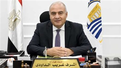 محافظ قنا يهنئ الأقباط بعيد الميلاد المجيد 