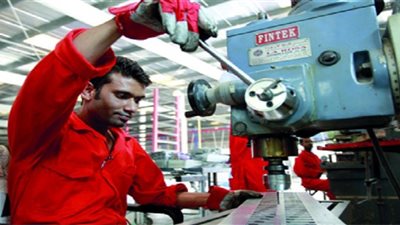 عقوبة تقديم مستندات غير صحيحة للحصول على ترخيص مؤقت للمشروعات 