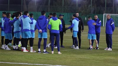 انقطاع أحمد الشيخ عن تدريبات المصري.. ومرعي يهدد بفسخ التعاقد مع النادي البورسعيدي 