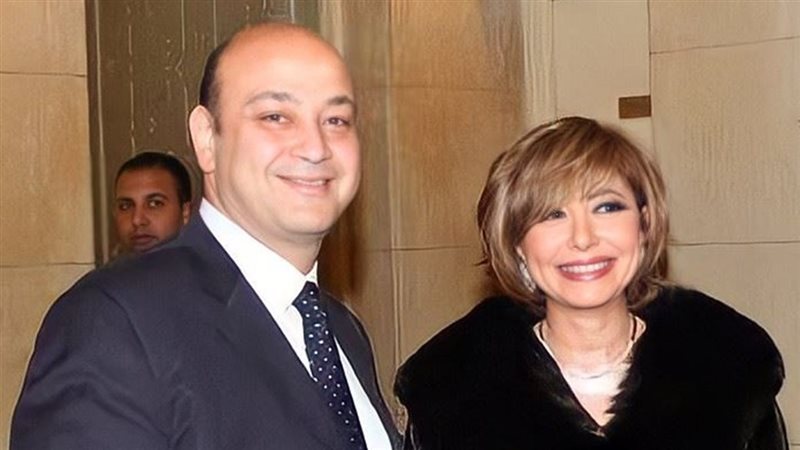 الإعلامي عمرو أديب